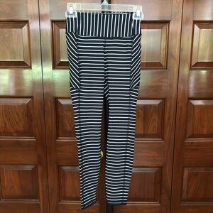 Athleta Stripe Contender 7/8 Tight in Powerlift